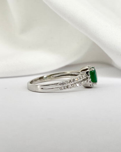 Bague Marguerite Émeraude 0.40 carat &amp; 48 Diamants &quot;Zita&quot;