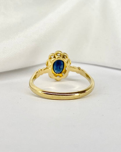 Bague Marguerite Art-déco Saphir 0.62 carat &amp; 10 Diamants &quot;Rafaela&quot;