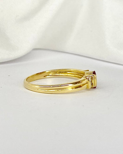 Bague Trilogie Rubis 0.30 carat &amp; 4 Diamants &quot;Chiara&quot;