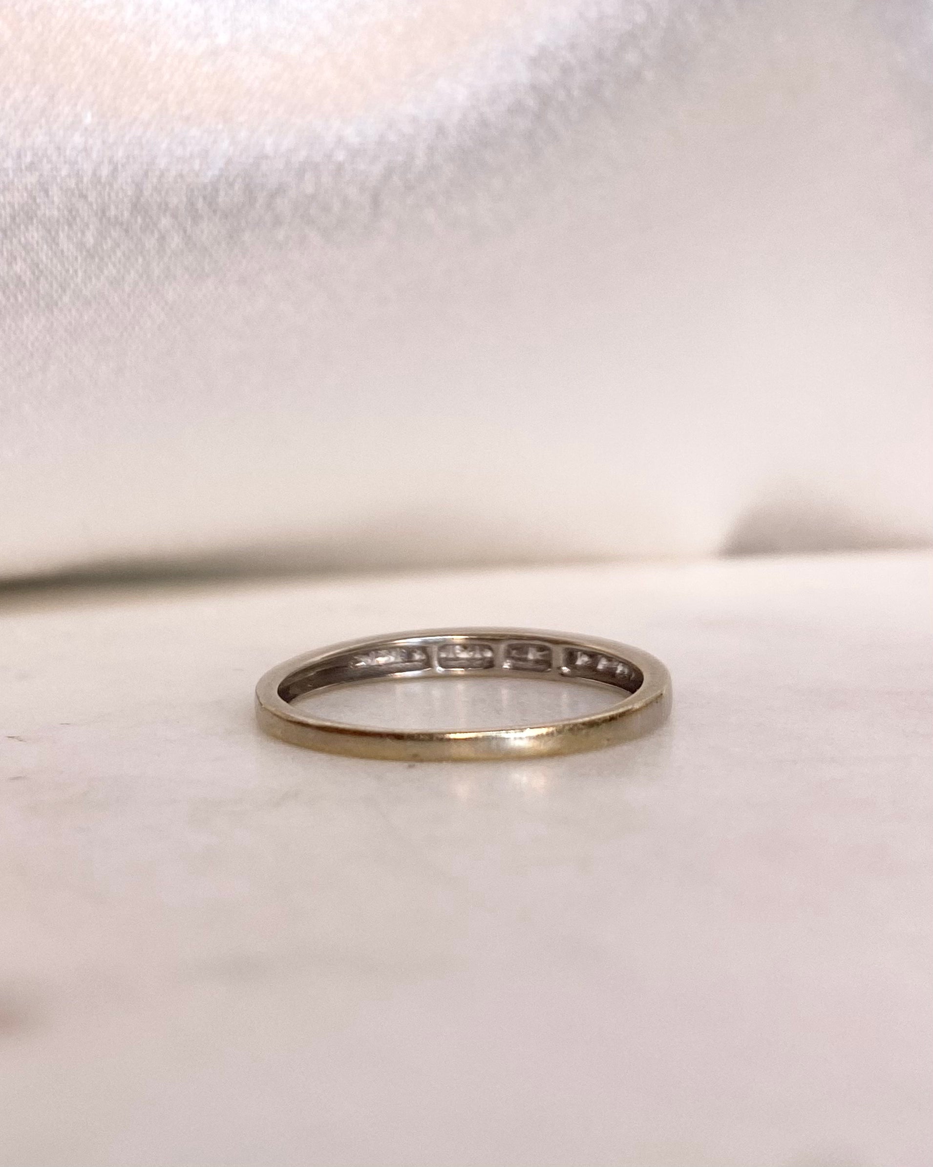 Bague Demi-Alliance Diamants 0.12 carat "Isalys" - Elliade Paris