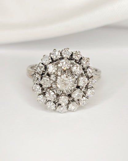 Bague Marguerite Diamants 1.56 carat, Or gris &amp; Platine 6g "Vera"