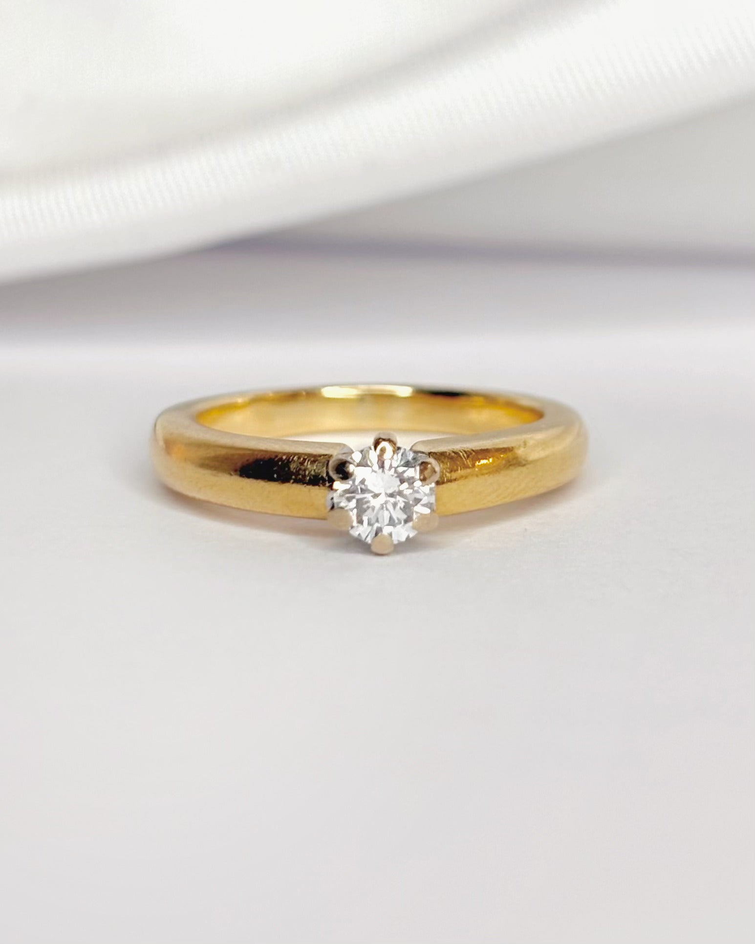 0.25 Carat Diamond Solitaire Ring "Elianne"