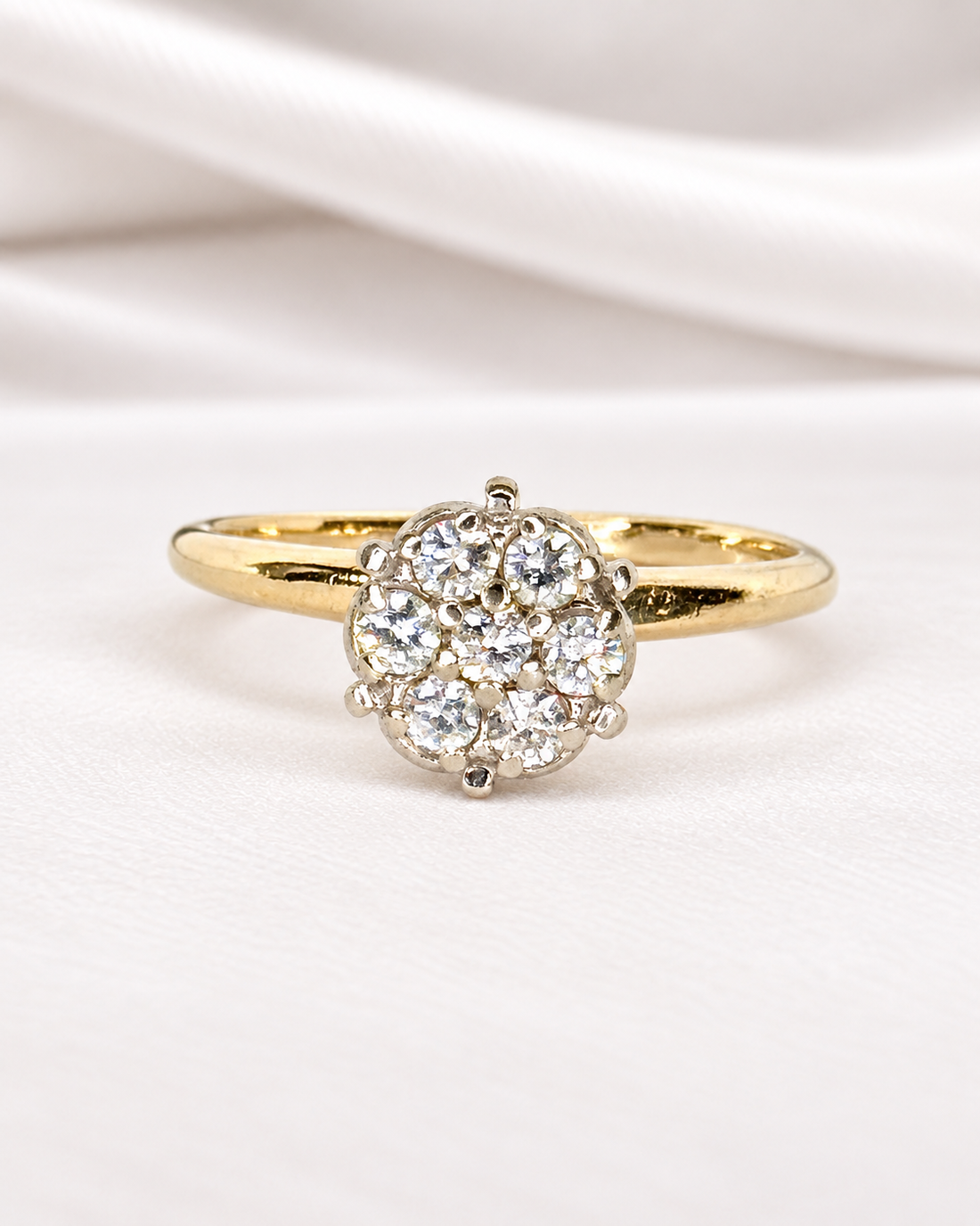 Marguerite Diamond Ring 0.28 Carat "Louisa"