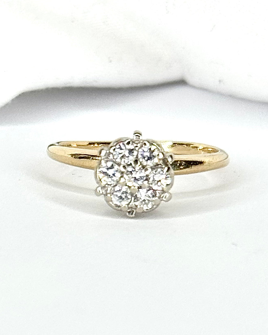 Bague Marguerite Diamants 0.28 carat "Louisa"