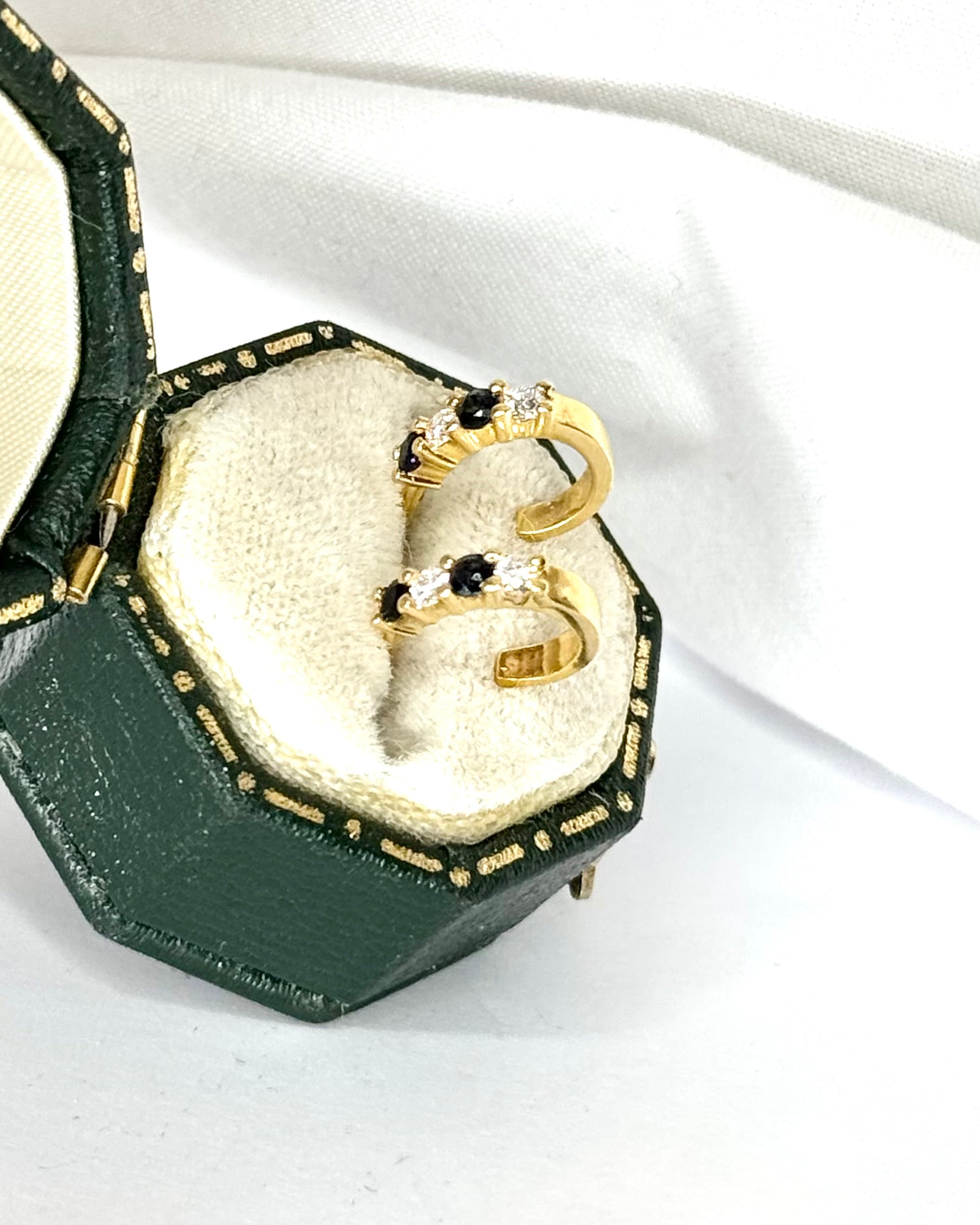 Demi-Aros de zafiros y diamantes "Anastasia"