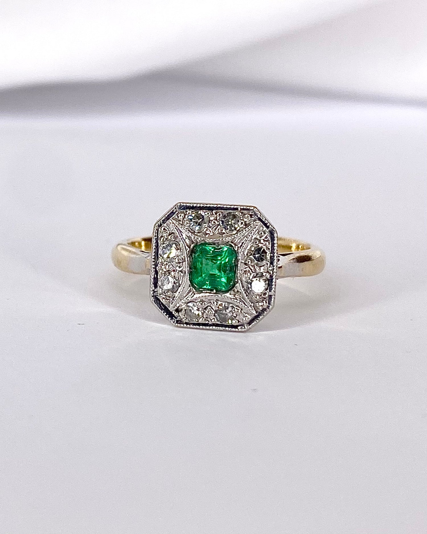 Bague Art Déco Émeraude &amp; Diamants "Adelie"