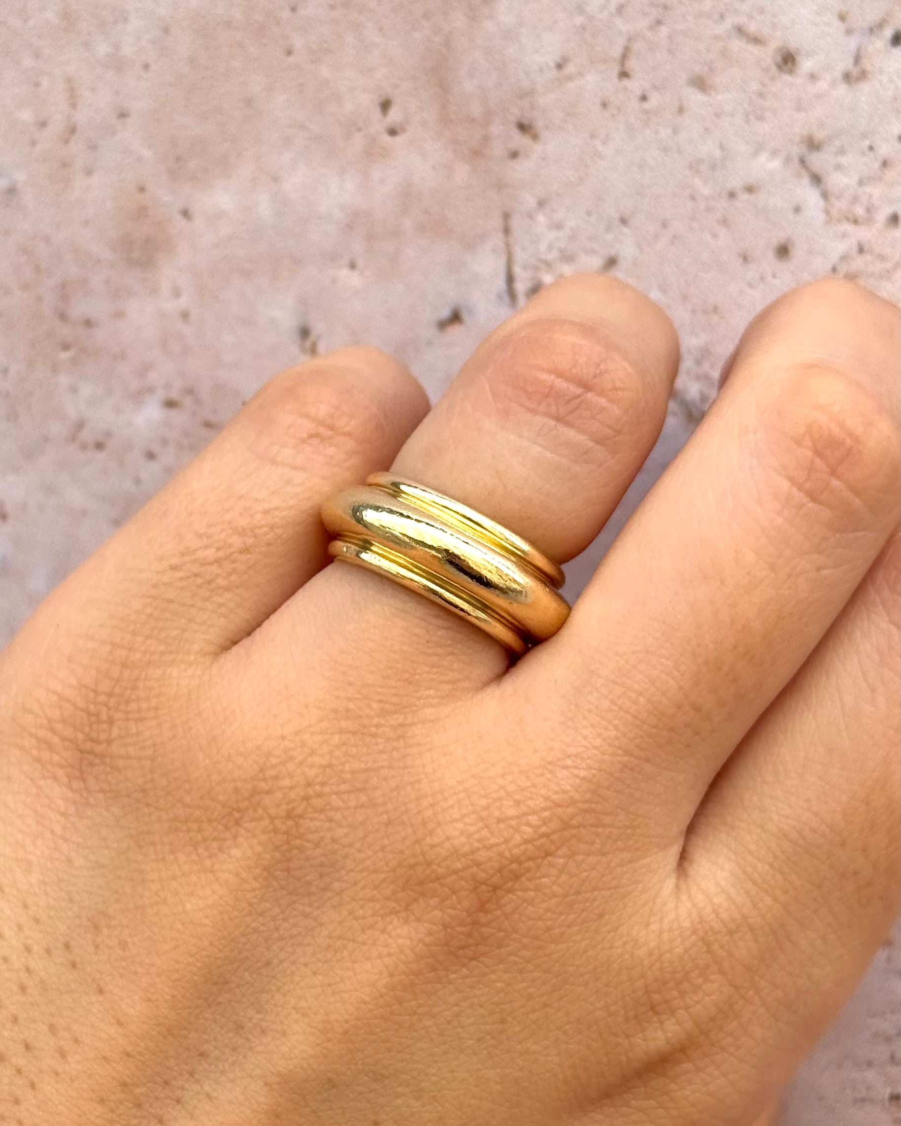 Bague Jonc Chaumet Or Jaune 18 carats 8.4g