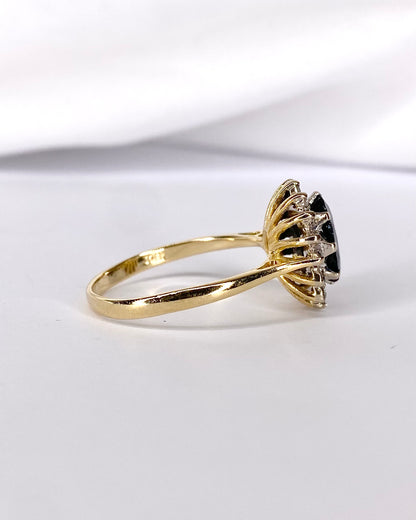 Bague Marguerite Saphir 2 carats &amp; 16 Diamants "Ariella"