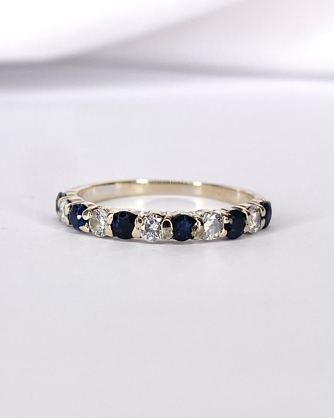 Demi-Alliance Saphirs 0.43 carat &amp; Diamants 0.25 carat "Paula"