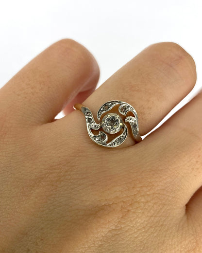 Bague Tourbillon Style Art Nouveau Diamants "Lola"