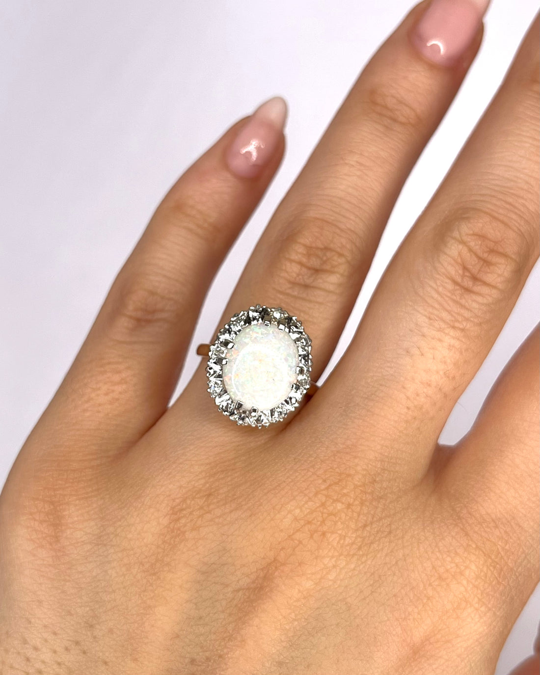 Bague Marguerite Opale 1.85 carat &amp; 8 Diamants "Camille"