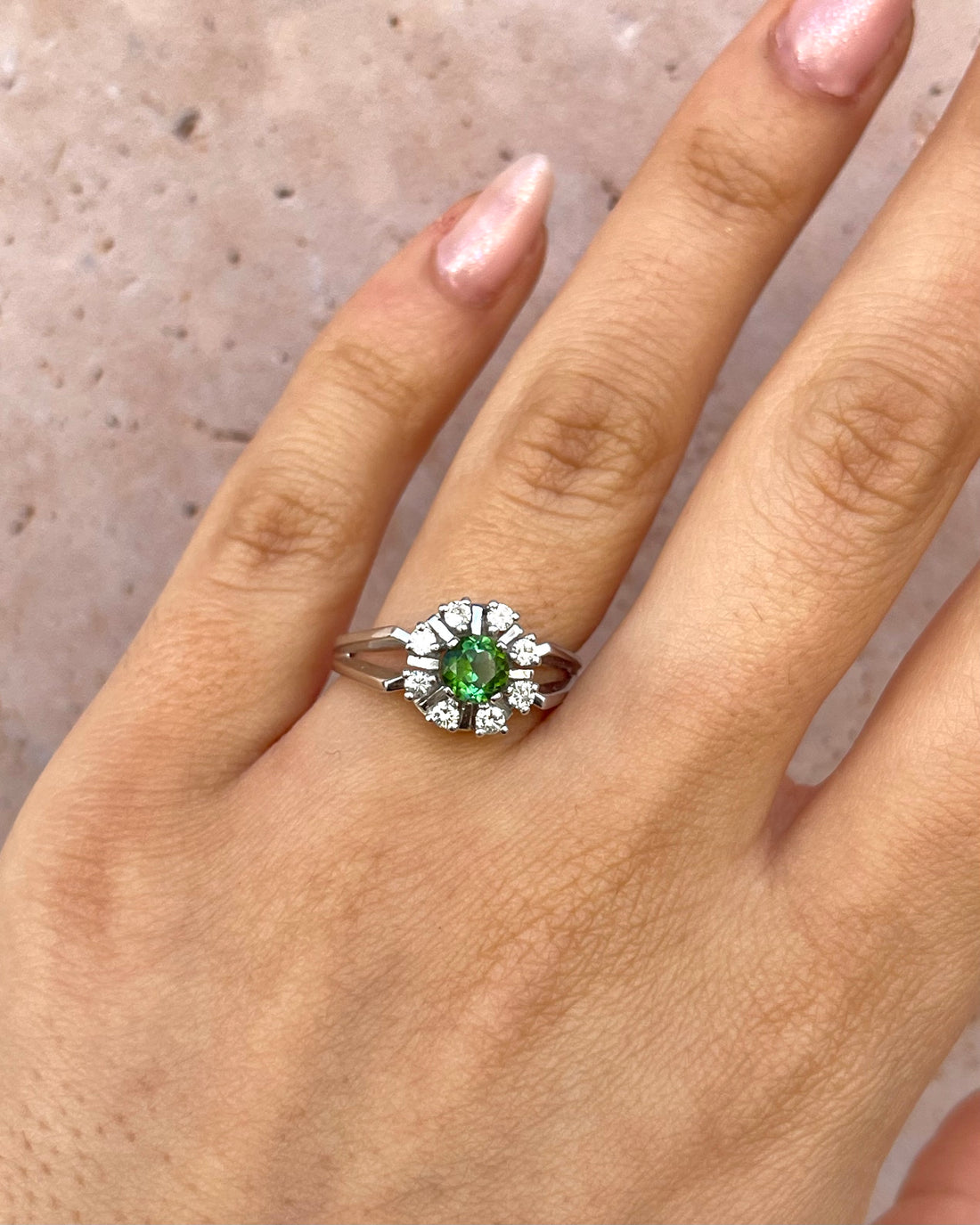 Bague Marguerite Tourmaline 0.60 carat &amp; Diamants 0.32 carat "Solene"