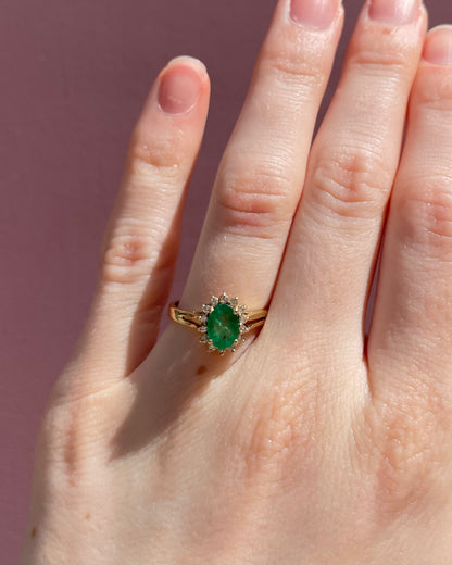 Bague Marguerite Émeraude 0.85 Carat &amp; Diamants &quot;Paula”