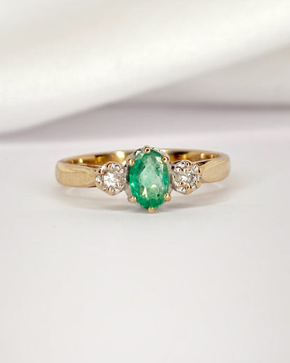 Bague Trilogie Émeraude 0.30 carat &amp; Diamants "Suzanne"