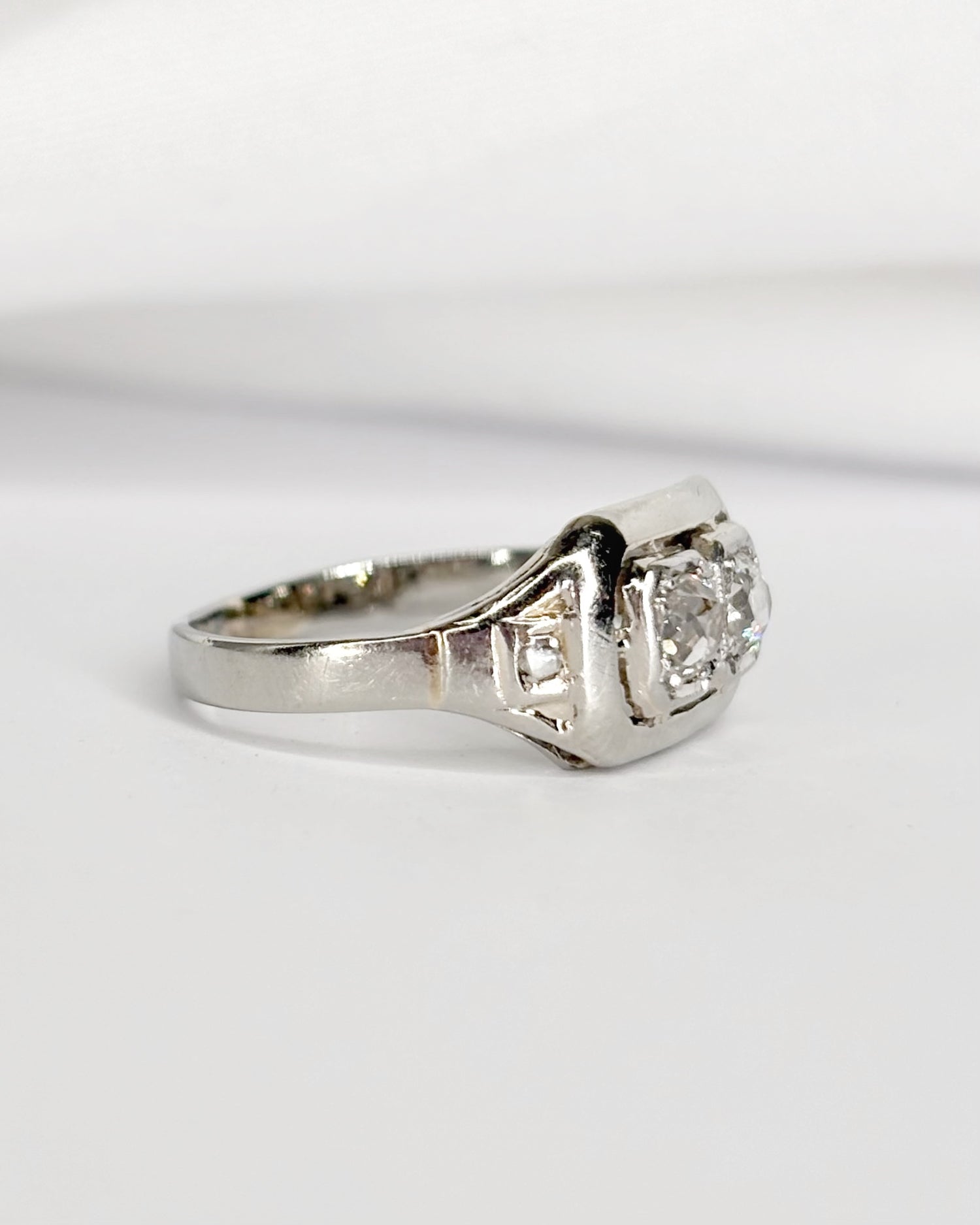Bague Art-Déco Diamants 0.20 carat "Moïra"