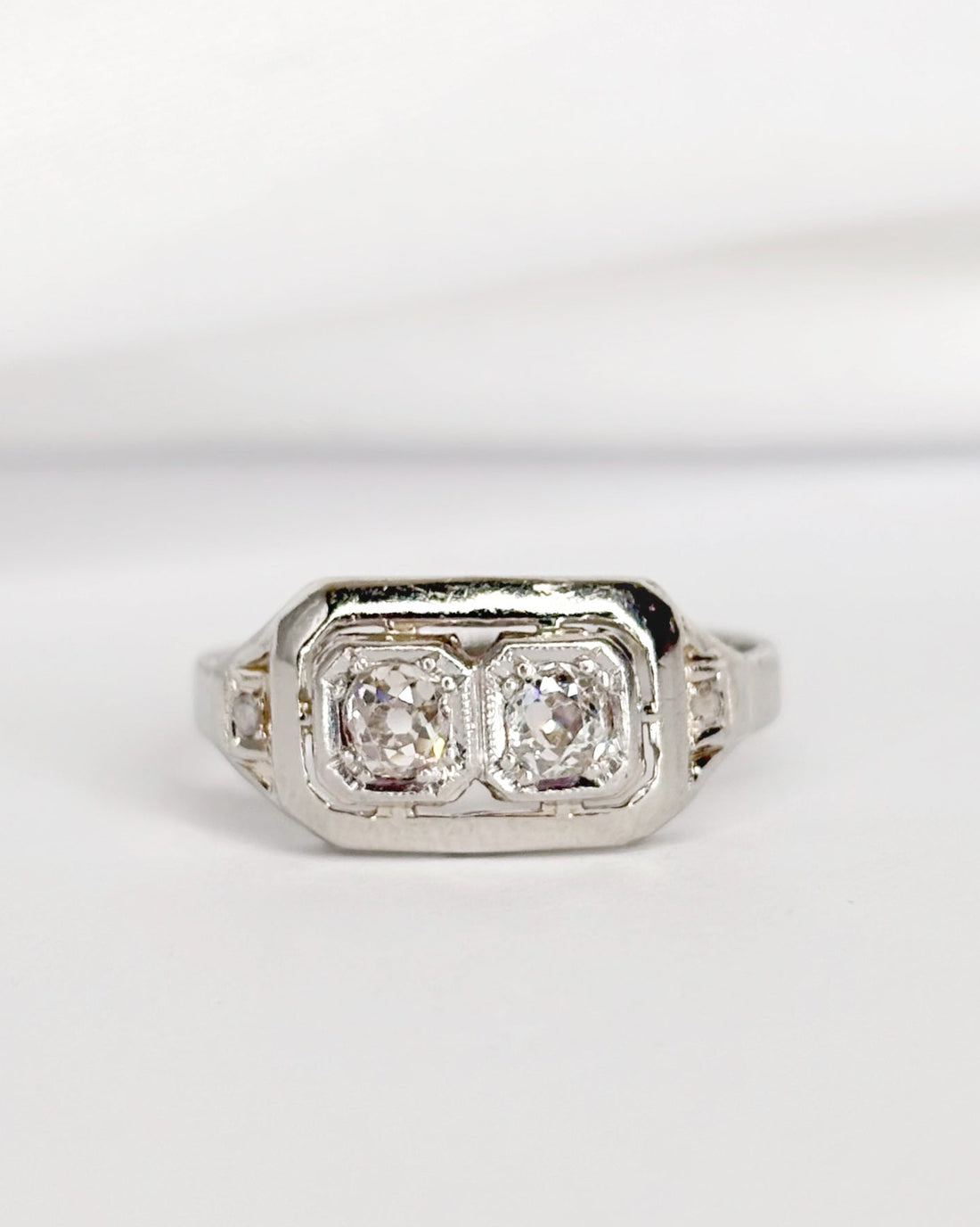 Bague Art-Déco Diamants 0.20 carat "Moïra"