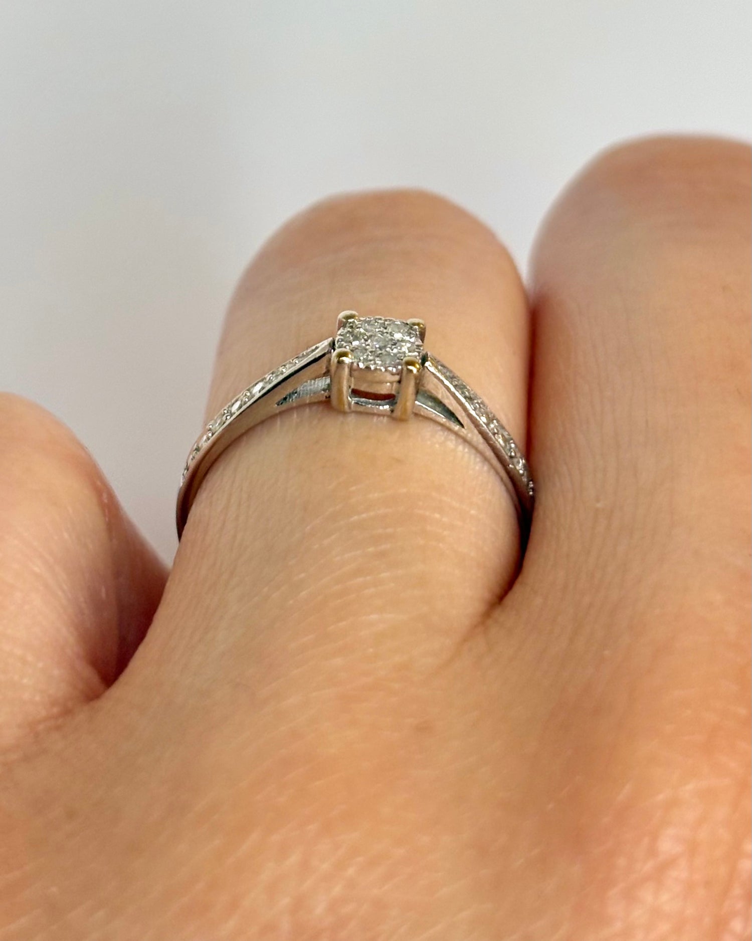 Bague Solitaire 9 Diamants "Georgia"