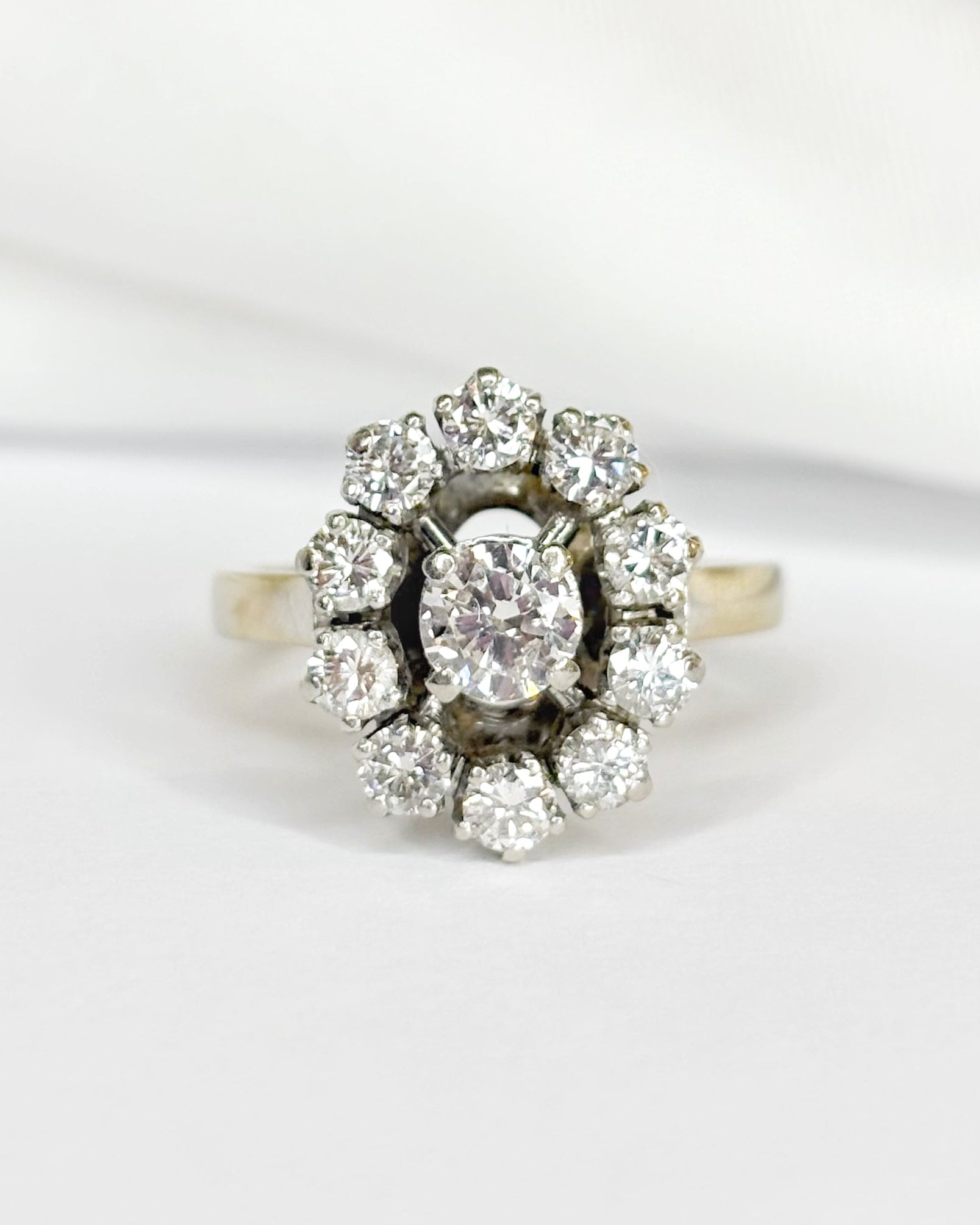 Bague Marguerite Diamants 1.10 carat "Florine"
