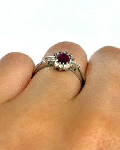 Bague Marguerite Rubis 0.62 carat &amp; 12 Diamants "Nour"