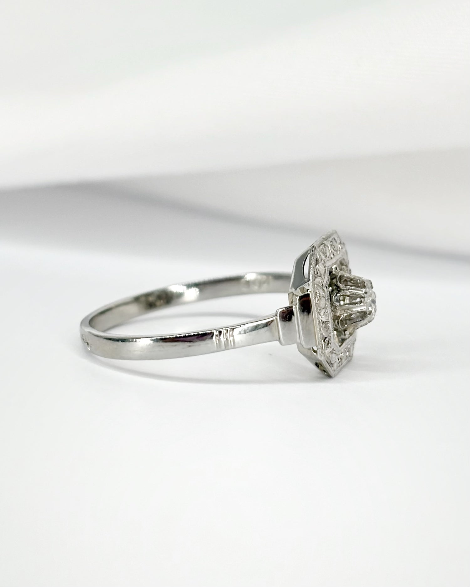 Bague Art-Déco Diamants "Julia"
