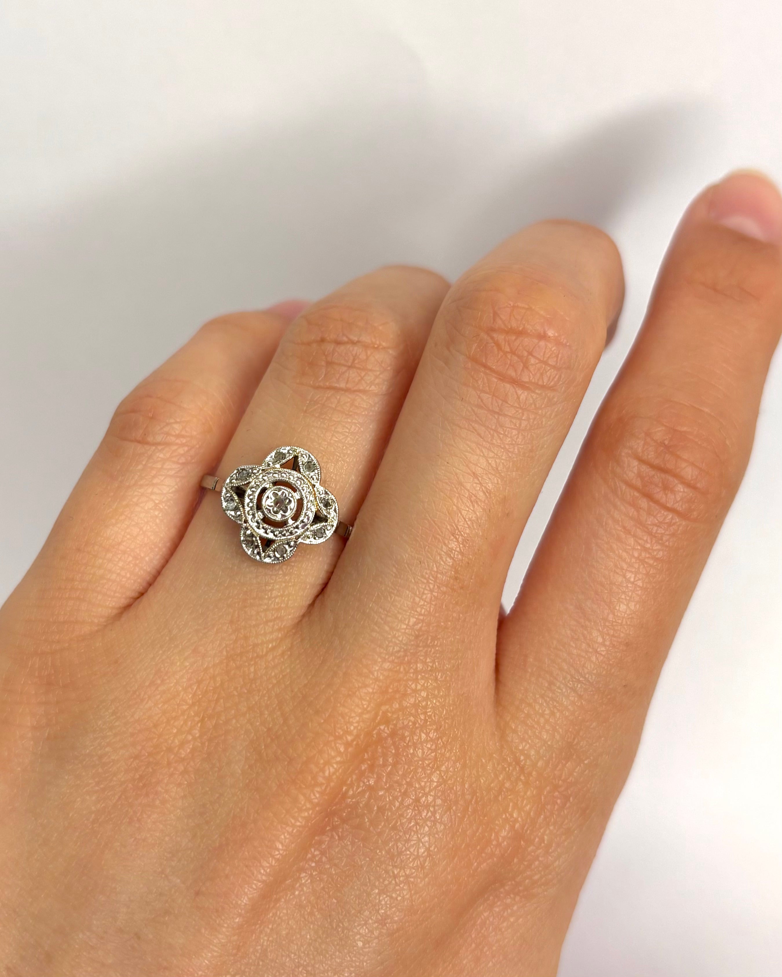 Bague Art-Déco Diamants "Chloé"