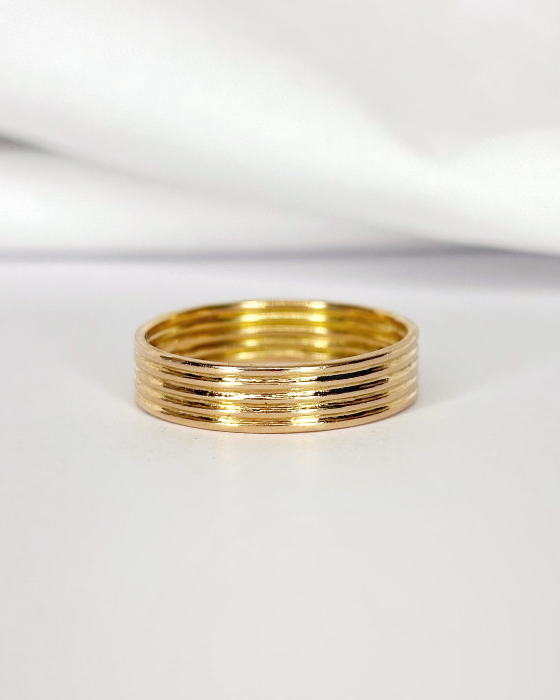 Bague Jonc Or Jaune 18 carats "Chloé"