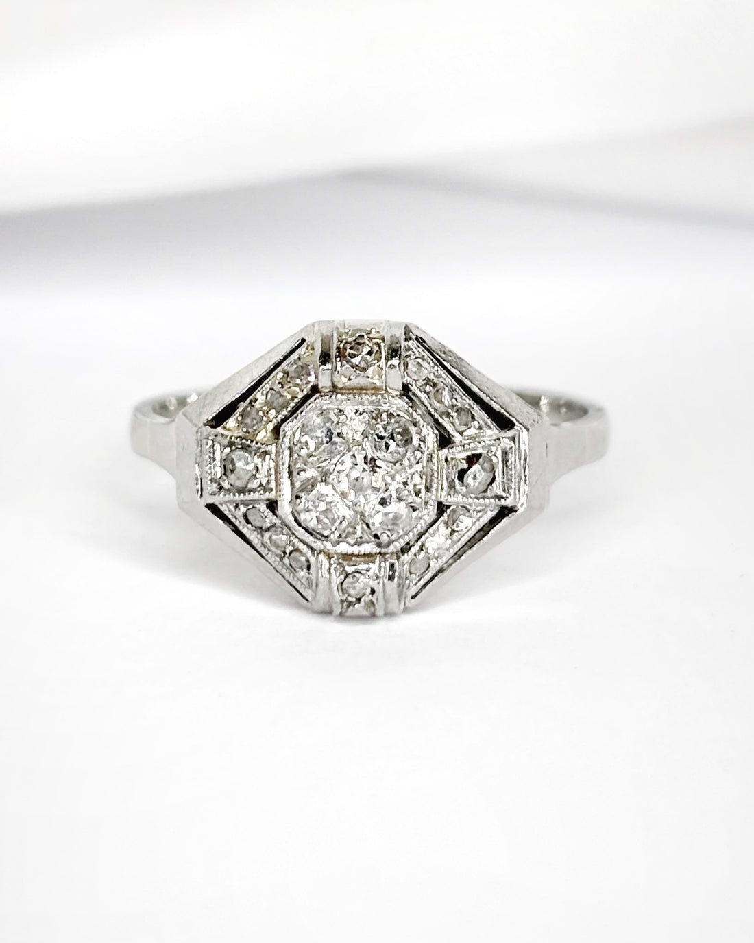 Bague Art Déco Diamants 0.24 carat "Julianne"