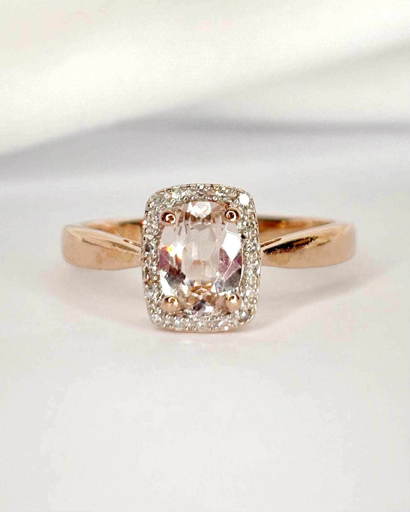 Bague Solitaire Style Art Déco Morganite 0.70 carat &amp; Diamants "Adeline"