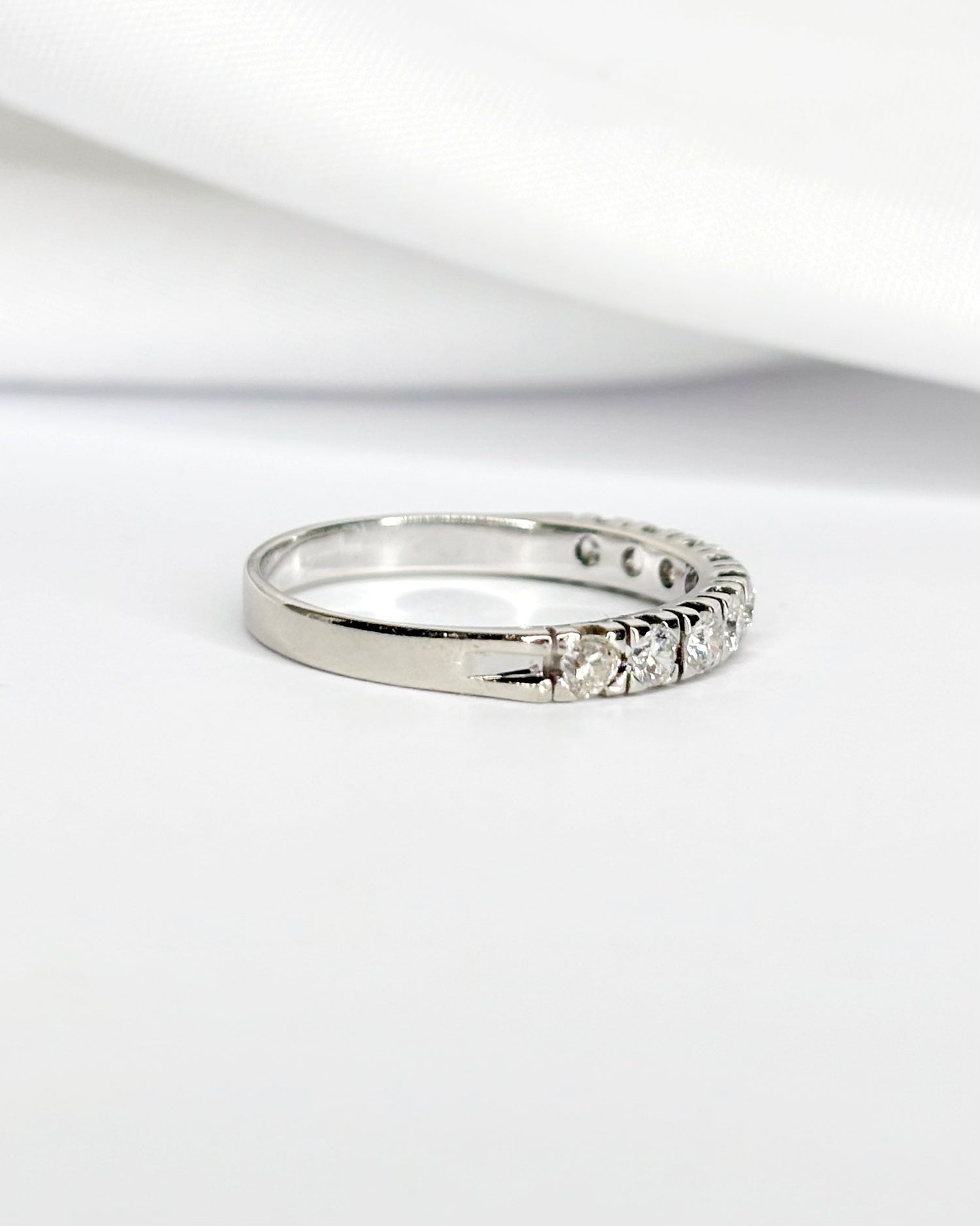 Demi-Alianza Diamantes 0,36 quilates "Manon"