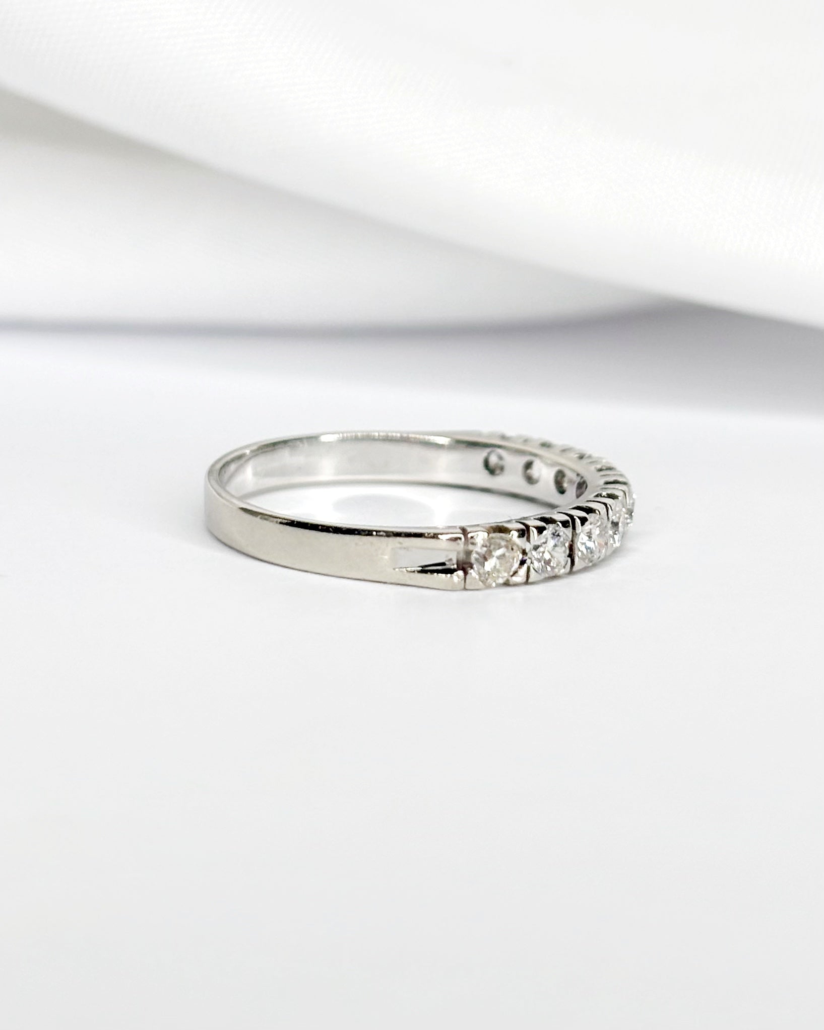 0.36 Carat Diamond Half-Alliance "Manon"