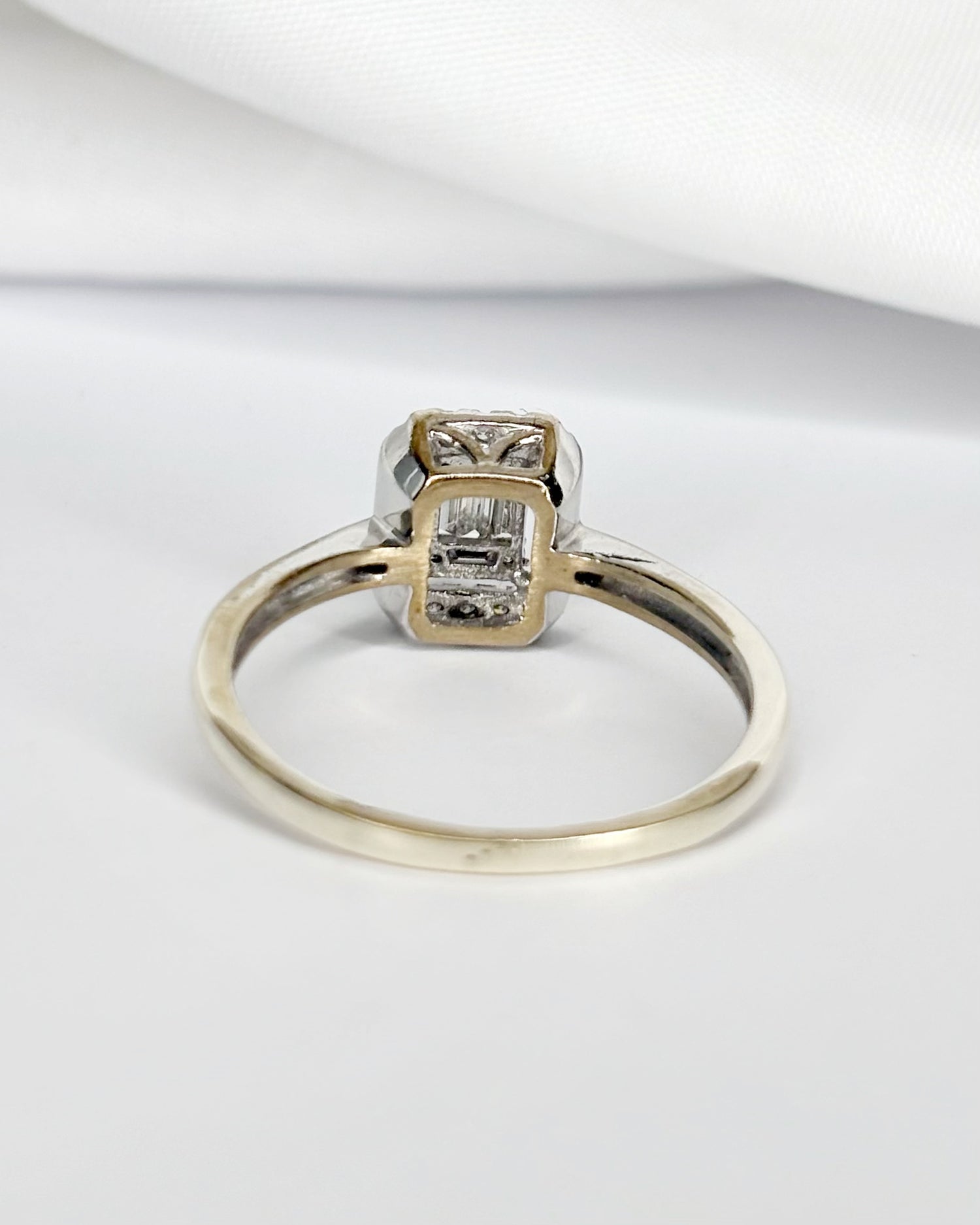 Anillo estilo Art Déco con diamantes 0,34 quilates "Coraline"