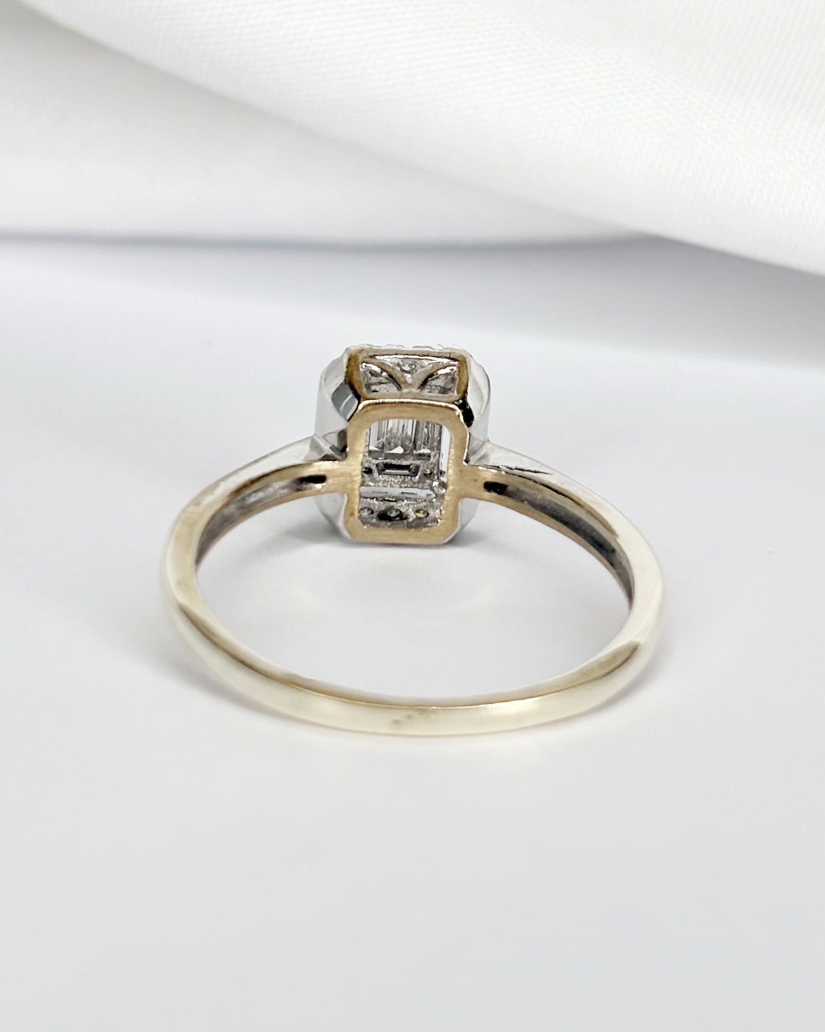 Anillo estilo Art Déco con diamantes 0,34 quilates "Coraline"