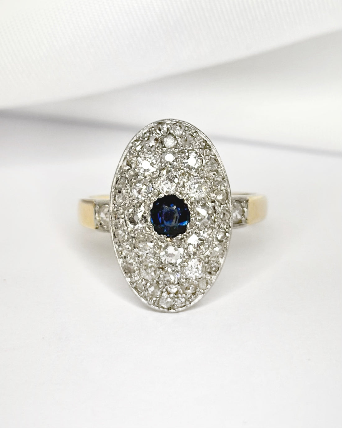 Bague Marquise Style Art-Déco Saphir &amp; Diamants 0.92 carat "Isabeau"