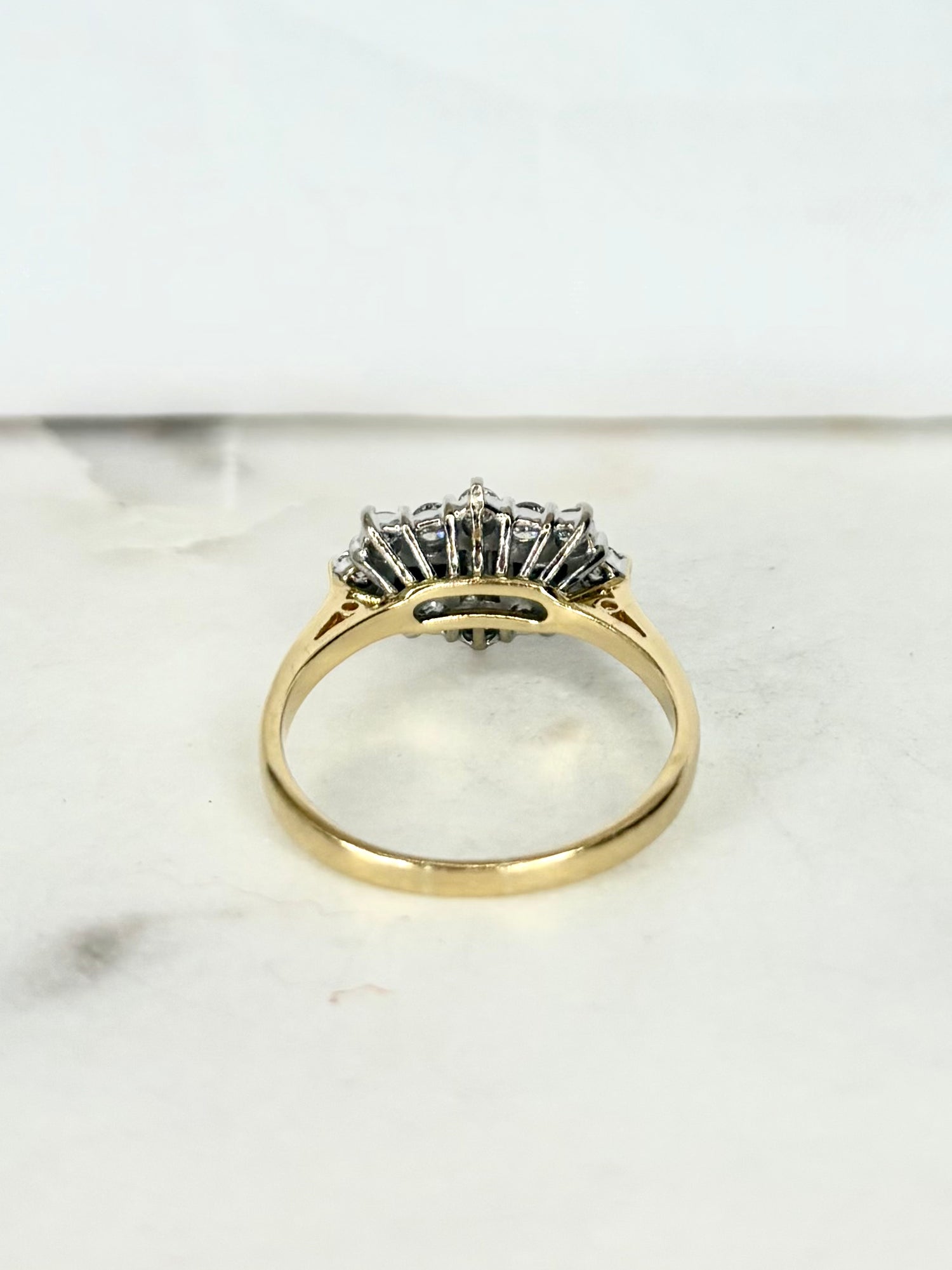 Bague Fleur Diamants 0.76 carat &quot;Floriane&quot;