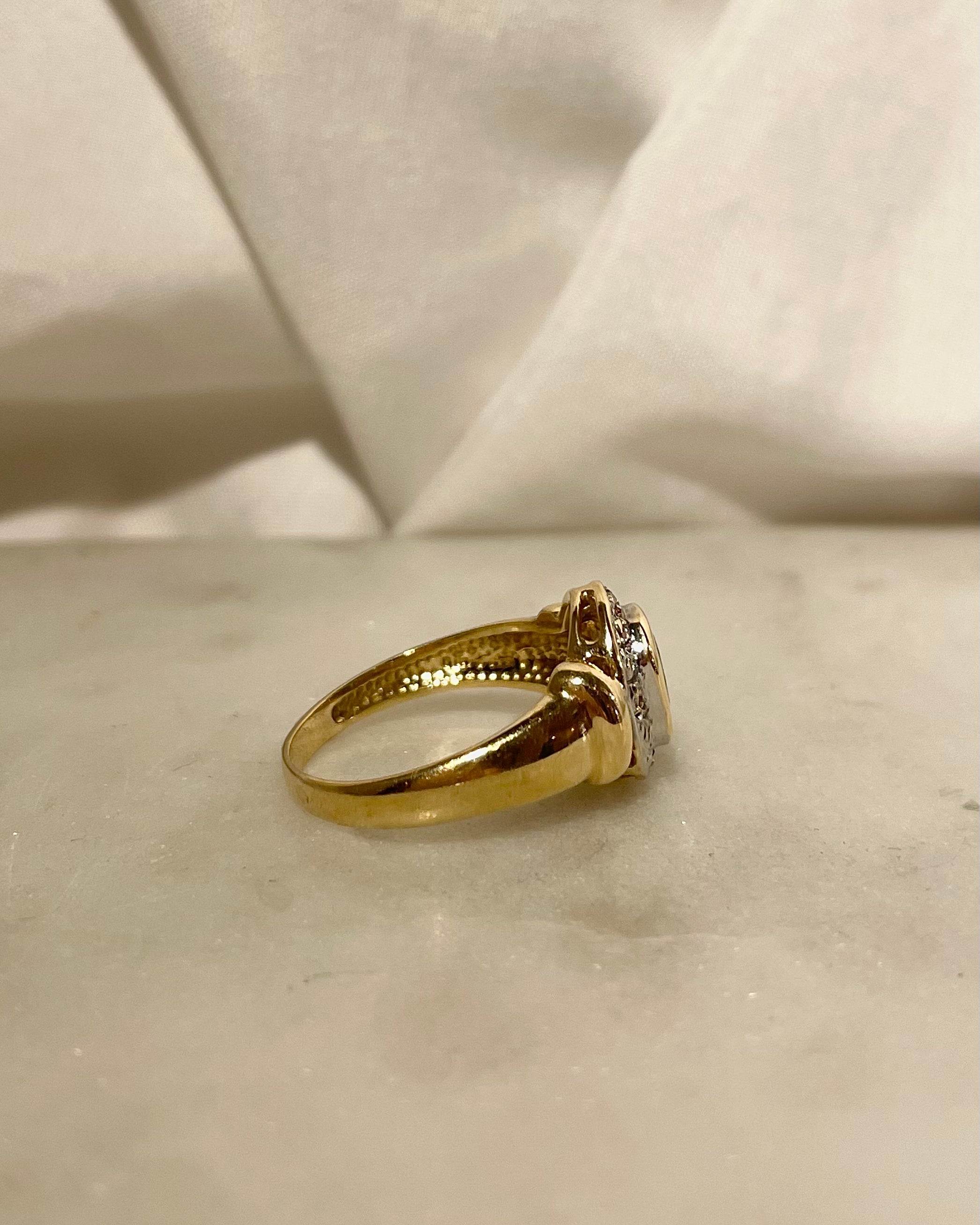 Anillo de banda esmeralda 0.40 quilates y diamantes "Clémence"