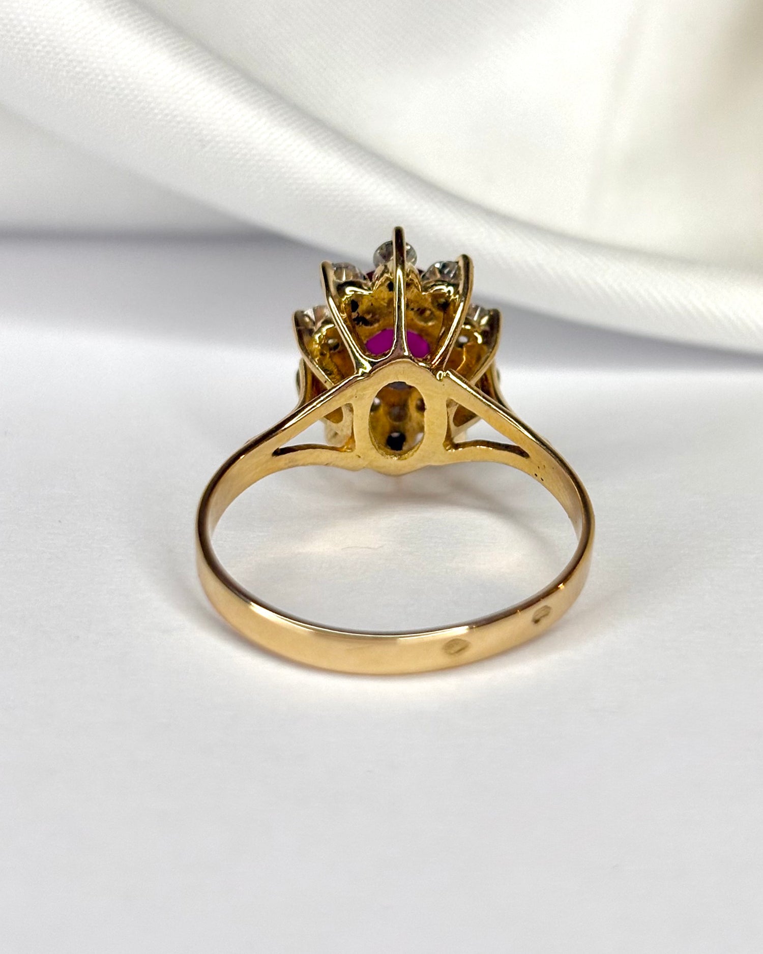 Bague Marguerite Rubis 1.45 carat &amp; Diamants 0.30 carat "Eliane"