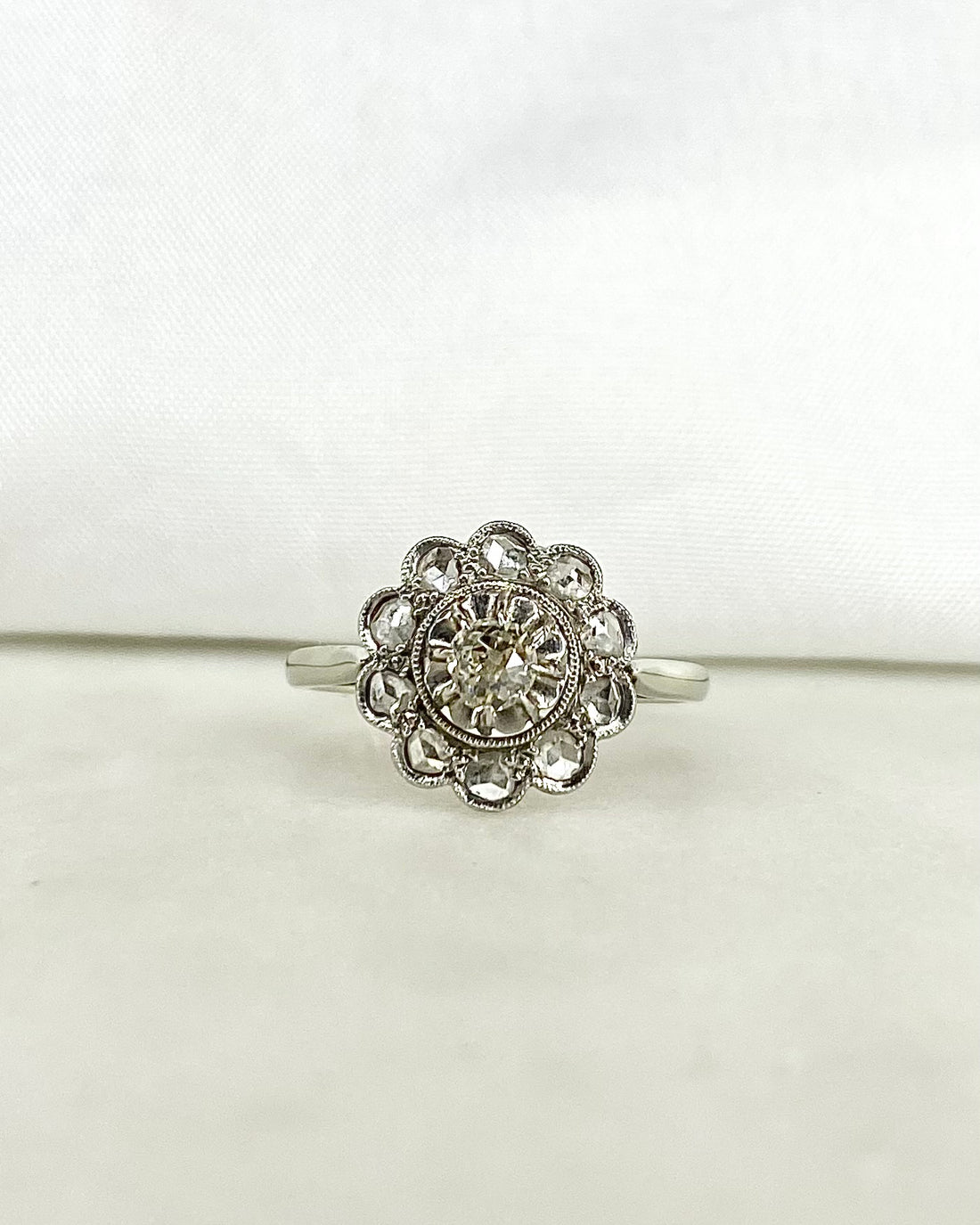 Bague Marguerite Art déco Diamants &quot;Sarah&quot;