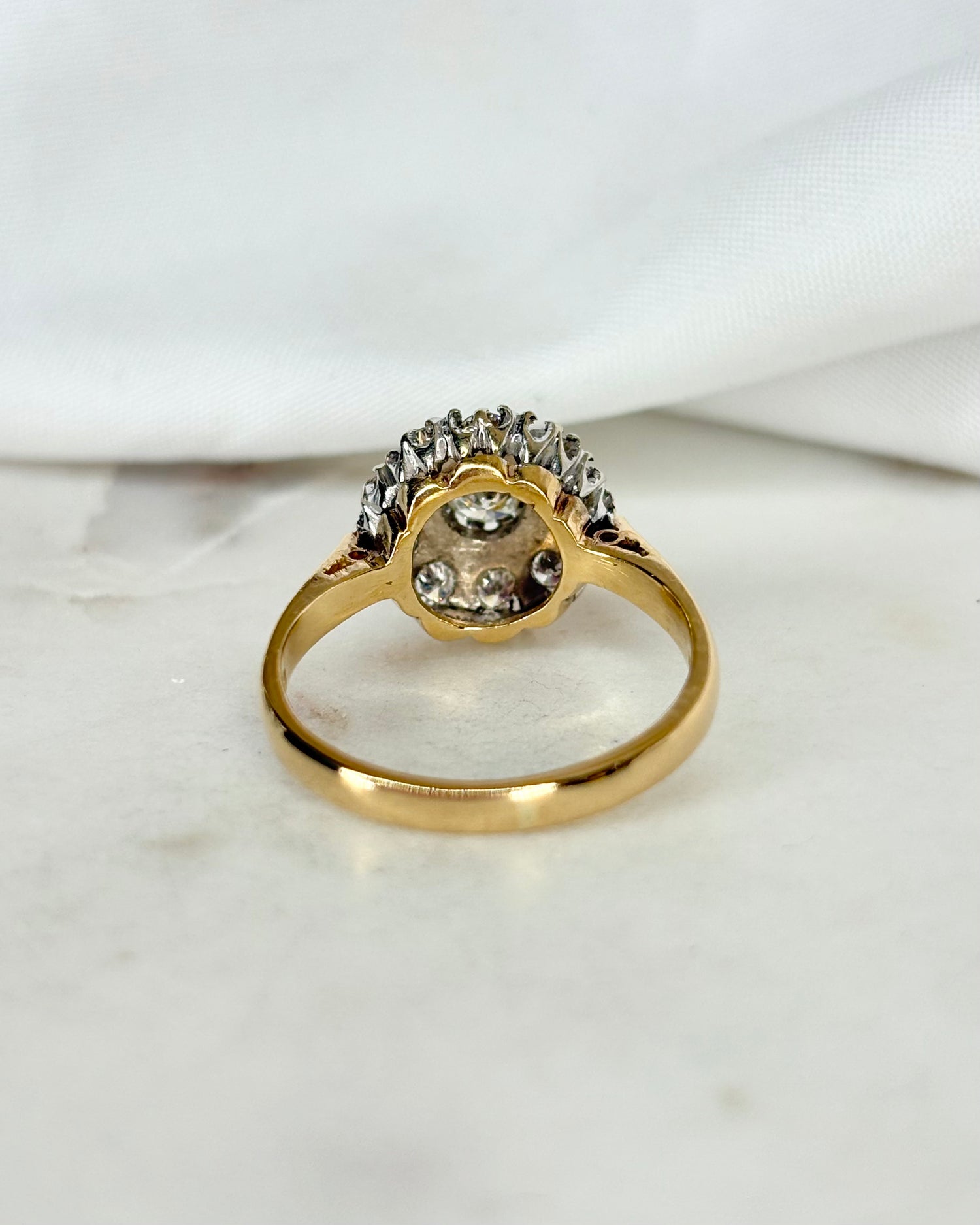 Bague Marguerite Diamants 0.60 carat &quot;Solange&quot;