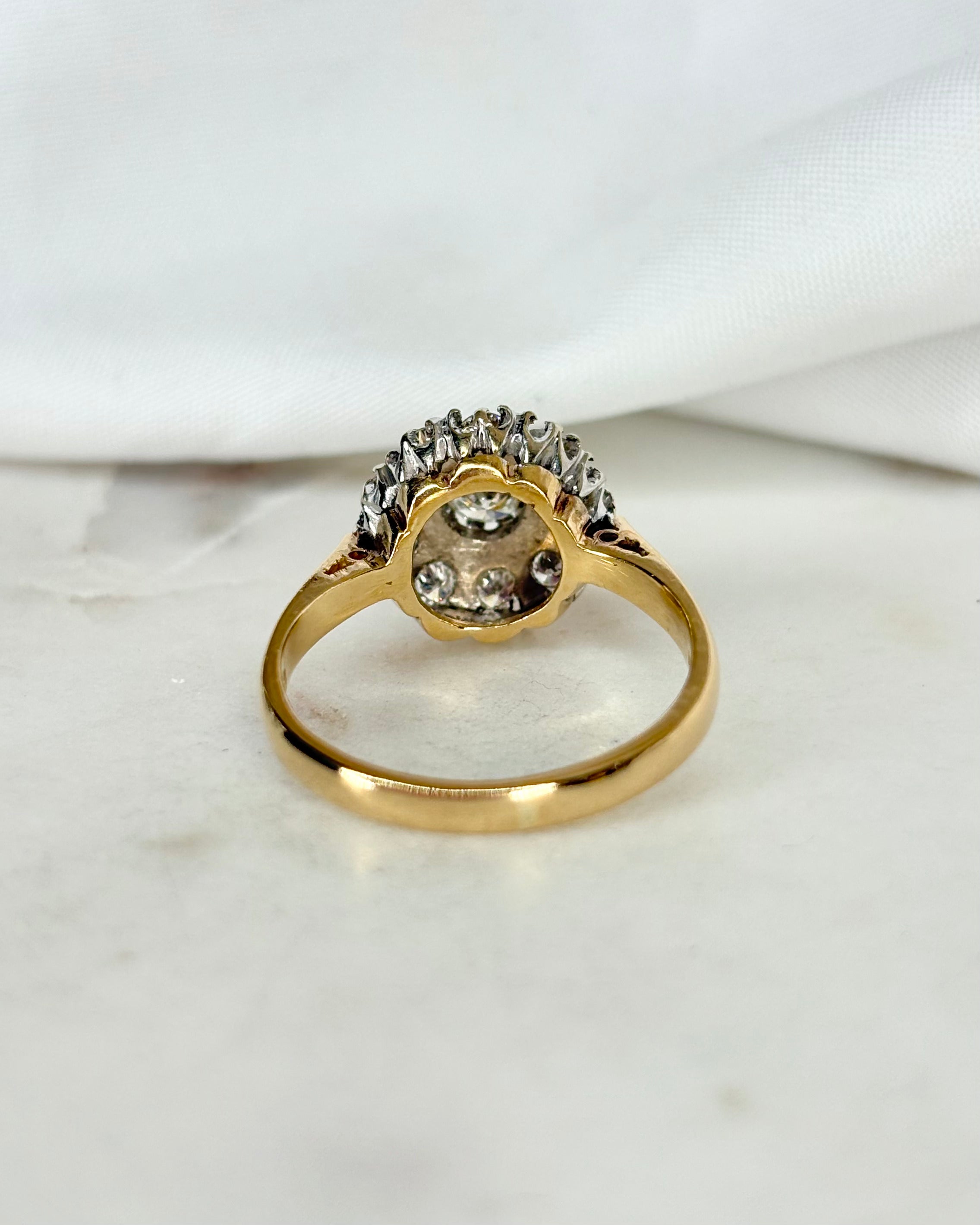 Bague Marguerite Diamants 0.60 carat &quot;Solange&quot;