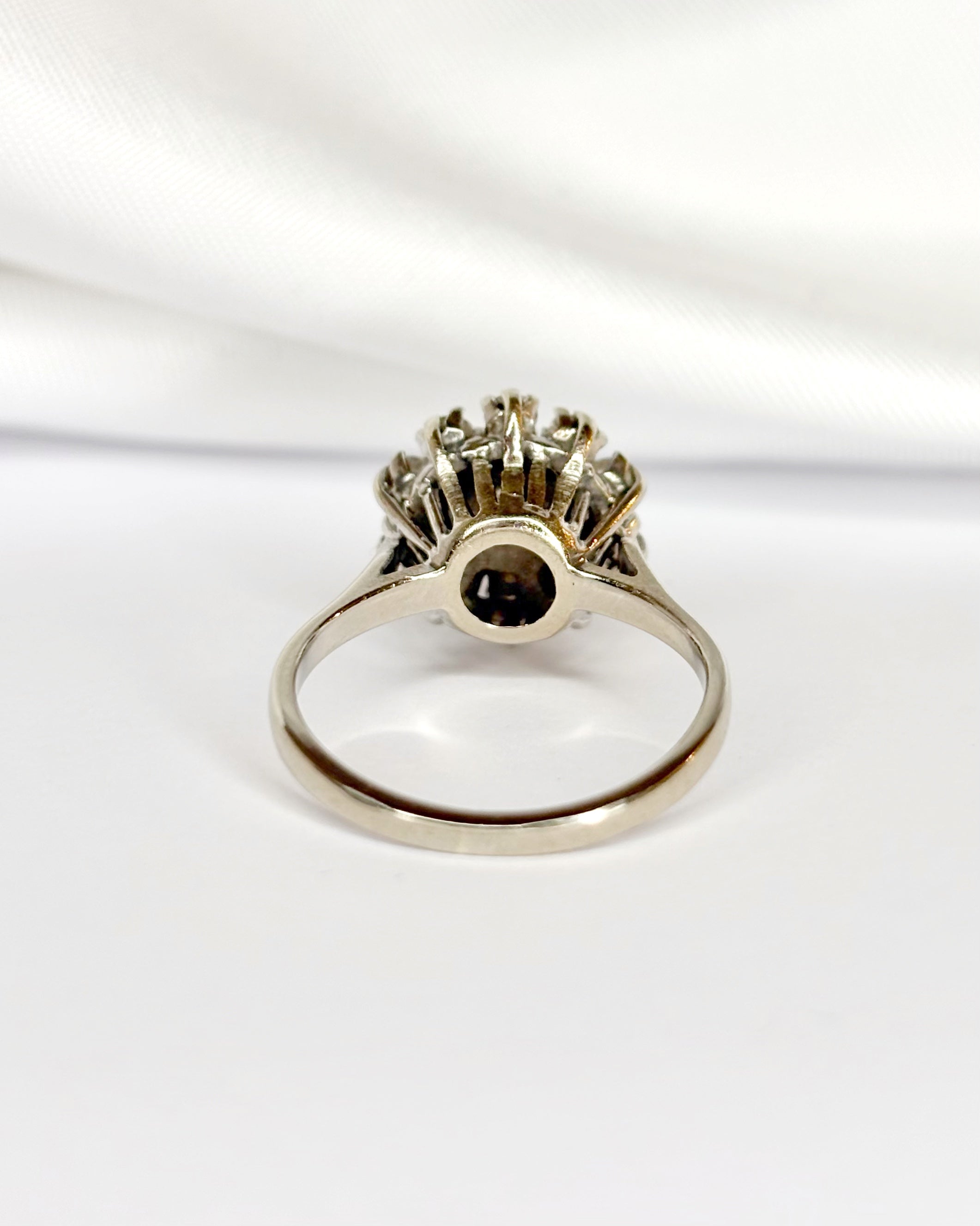 Bague Marguerite Diamants 0.60 carat "Elinda" - Elliade Paris