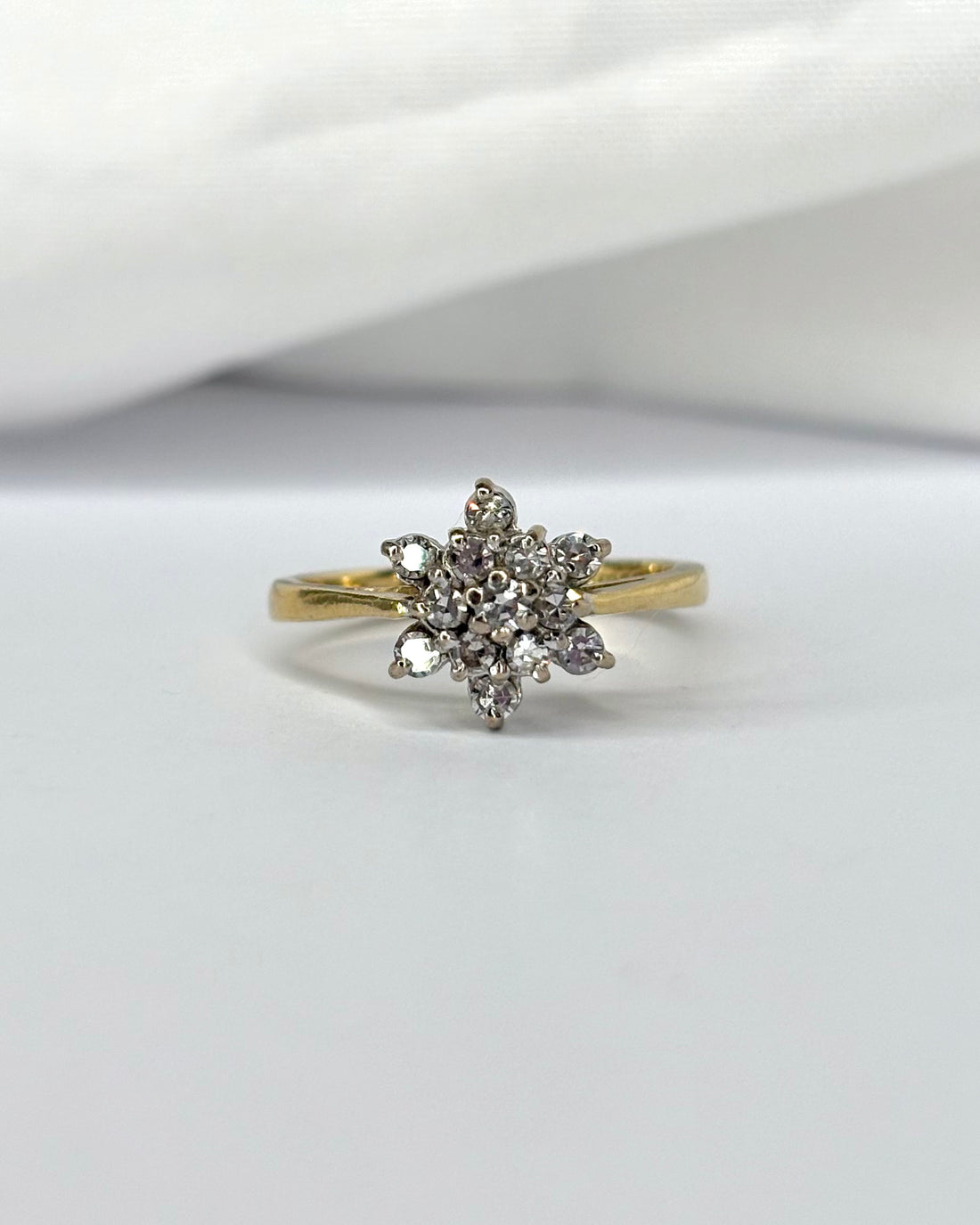 Bague Marguerite 12 Diamants &quot;Elsa&quot;