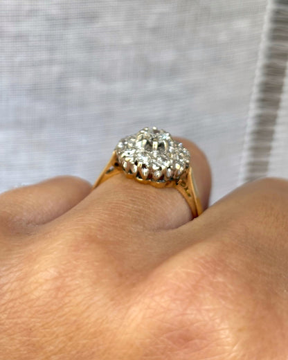 Bague Marguerite Diamants 0.60 carat &quot;Solange&quot;