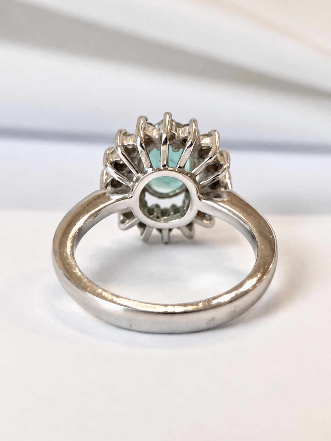 Bague Marguerite Émeraude 1 carat &amp; Diamants 0.32 carat 4,79g "Théa"