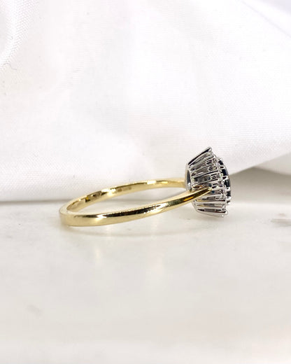 Bague Marguerite Saphir 1.09 carat &amp; 12 Diamants &quot;Zoëlla&quot;