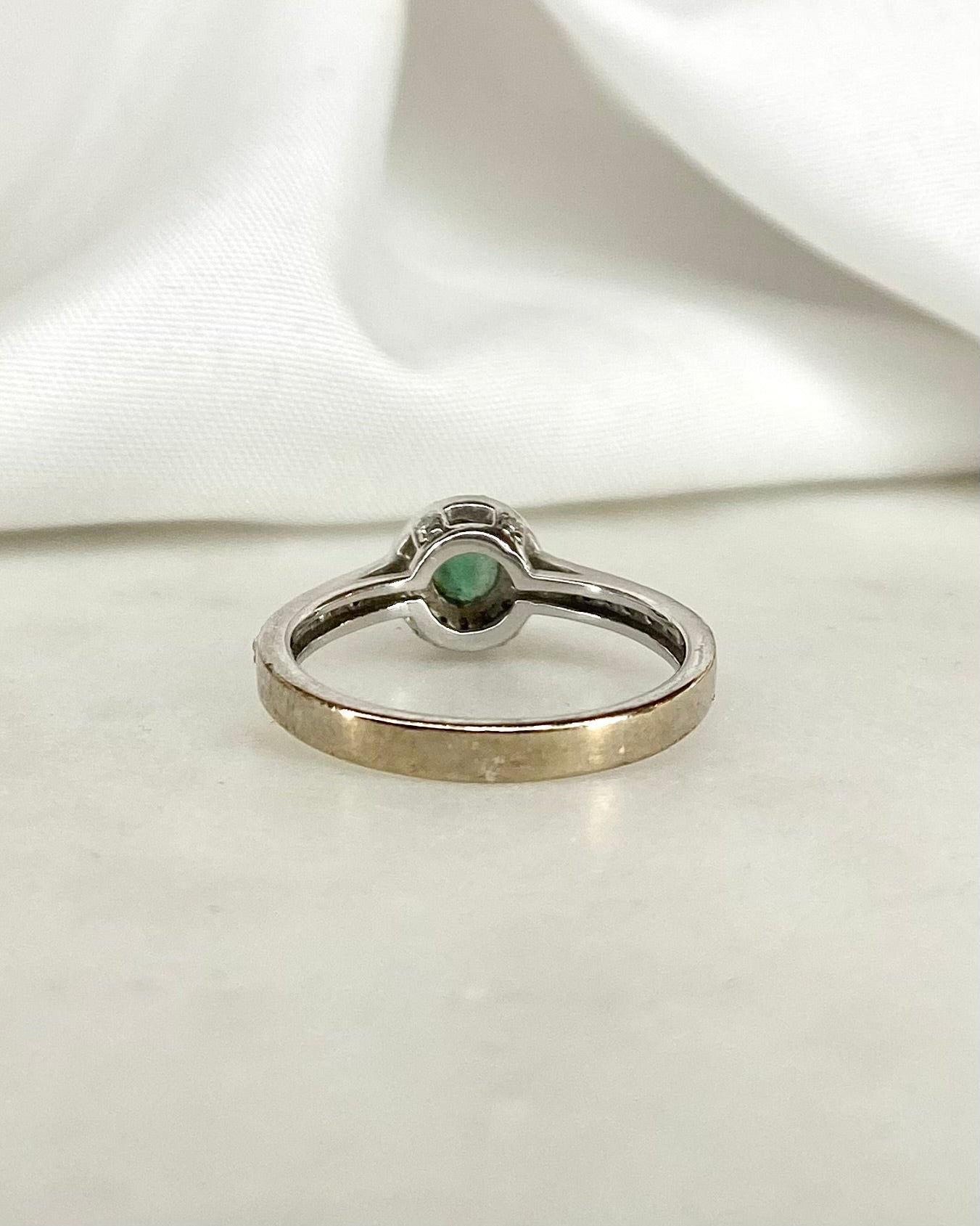 Bague Marguerite Émeraude &amp; Diamants &quot;Mahé&quot;