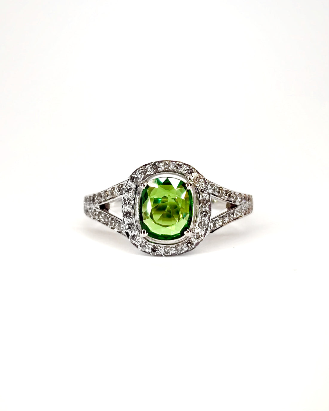 Bague Marguerite Grenat Vert Tsavorite 0.90 ct & 54 Diamants "Juliette"