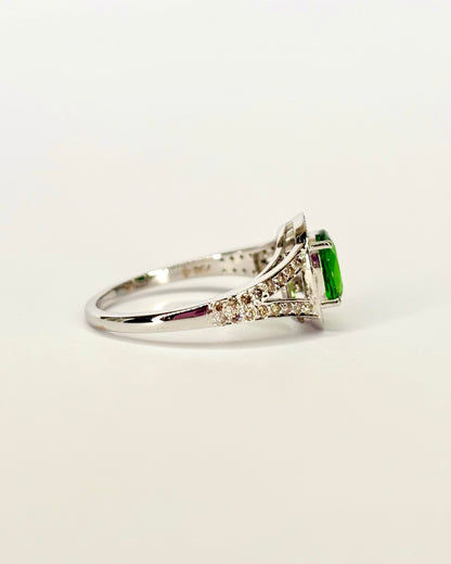 Bague Marguerite Grenat Vert Tsavorite 0.90 ct &amp; 54 Diamants &quot;Juliette&quot;