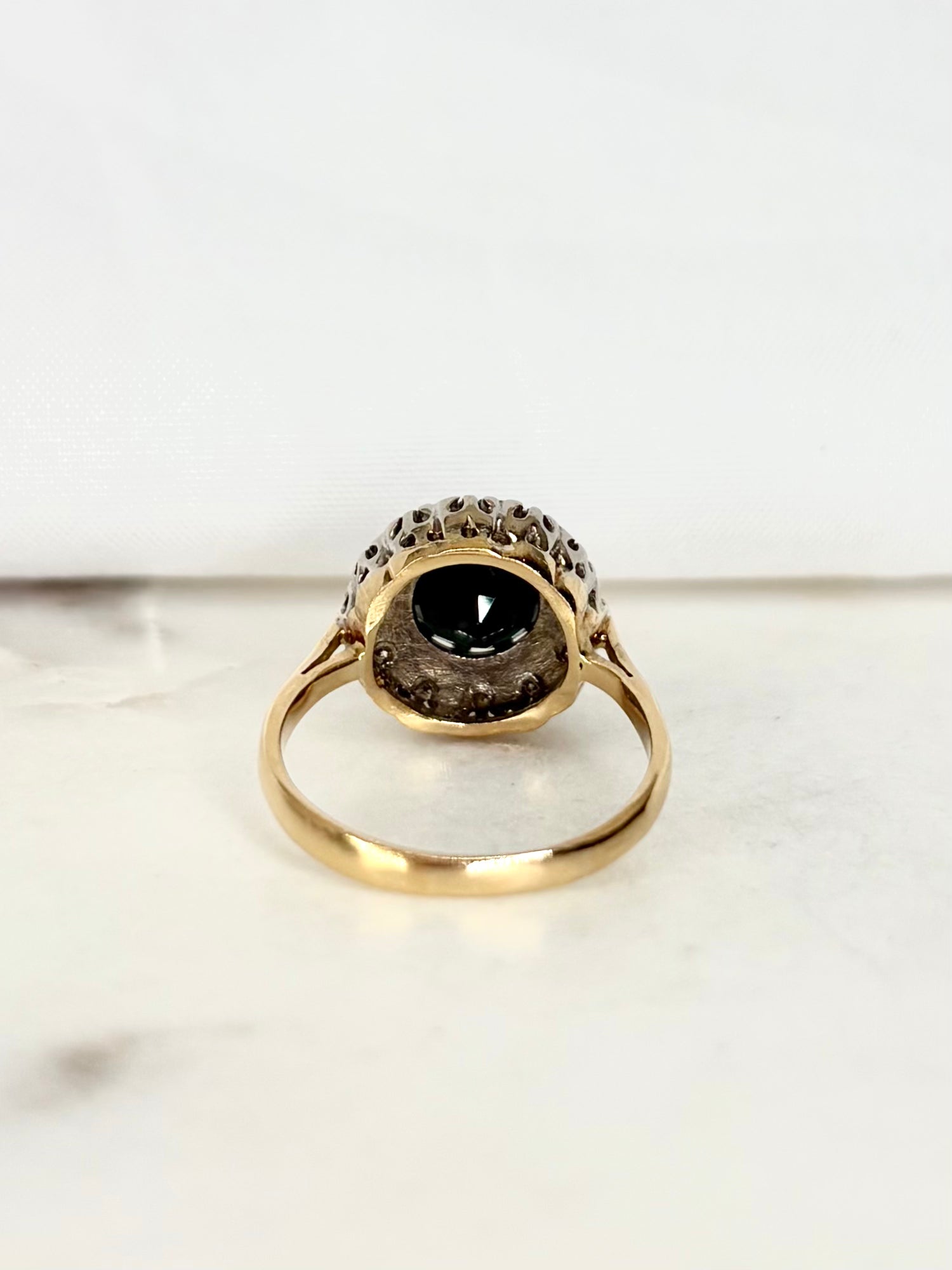 Bague Marguerite Saphir 1.40 carat &amp; Diamants &quot;Océane&quot;