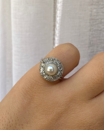 Bague Marguerite Art Déco Diamants 0.40 carat &amp; Perle &quot;Elina&quot;
