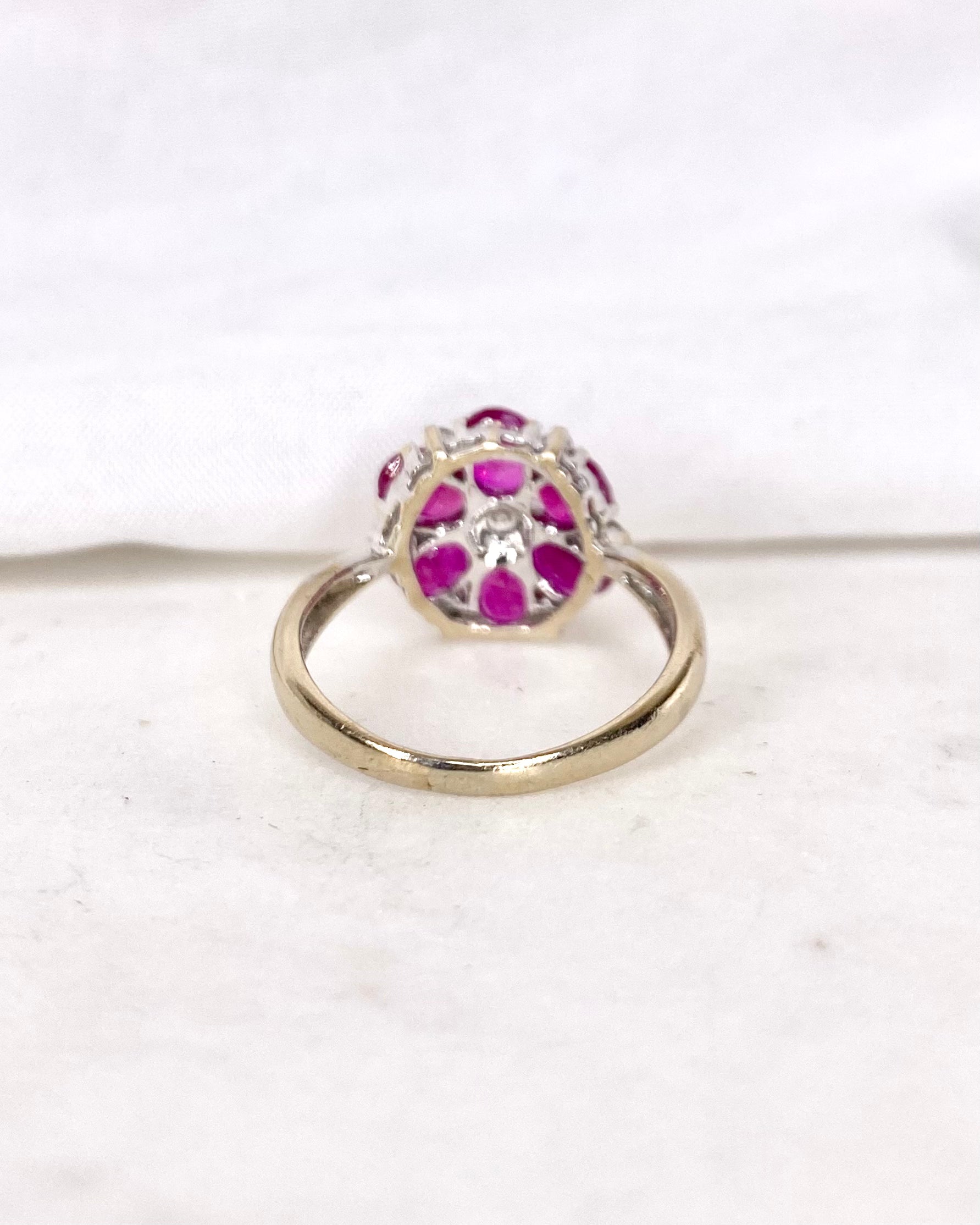Marguerite Rubis 3.36 carats &amp; Diamants &quot;Ella&quot;